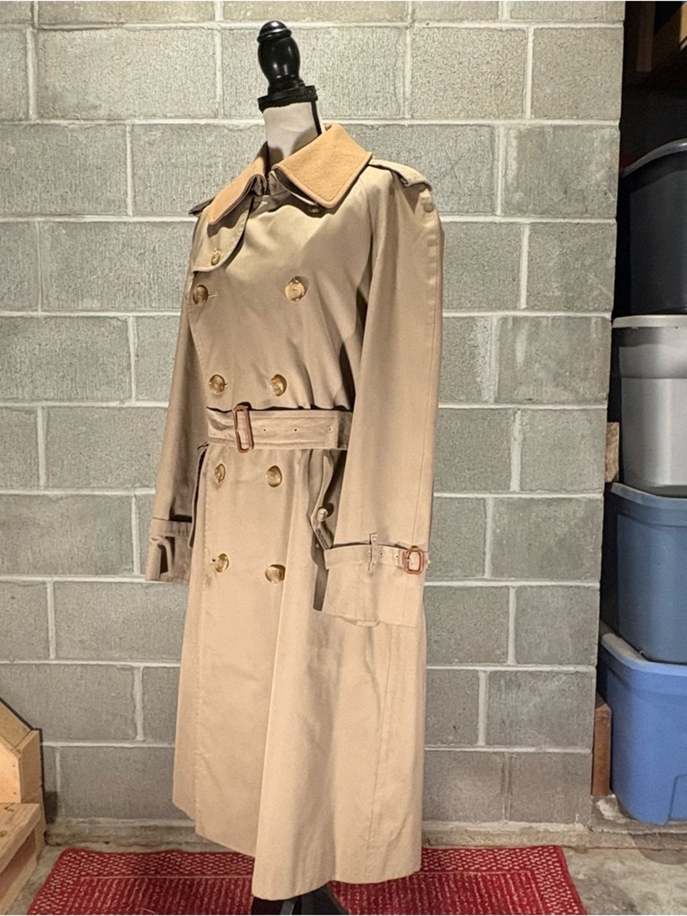 Burberry trench coat - Picture 4 of 15
